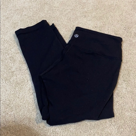 Lululemon Wunder Under Crop Leggings - Picture 2 of 8